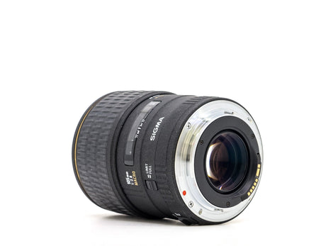 Sigma 105mm f/2.8 EX Macro - Montagem Canon EF
