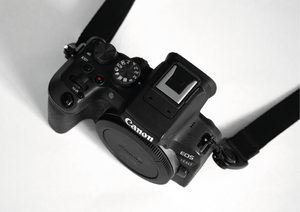 CanonEos R10 90267bb9-bd7f-48a7-a940-3ac711fa323f