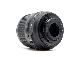 Nikon AF-S DX Nikkor 18-55mm f/3.5-5.6G VR - segunda mano - excelente estado - detalle 3 de 3 - SKU 3792270 - Camera Market