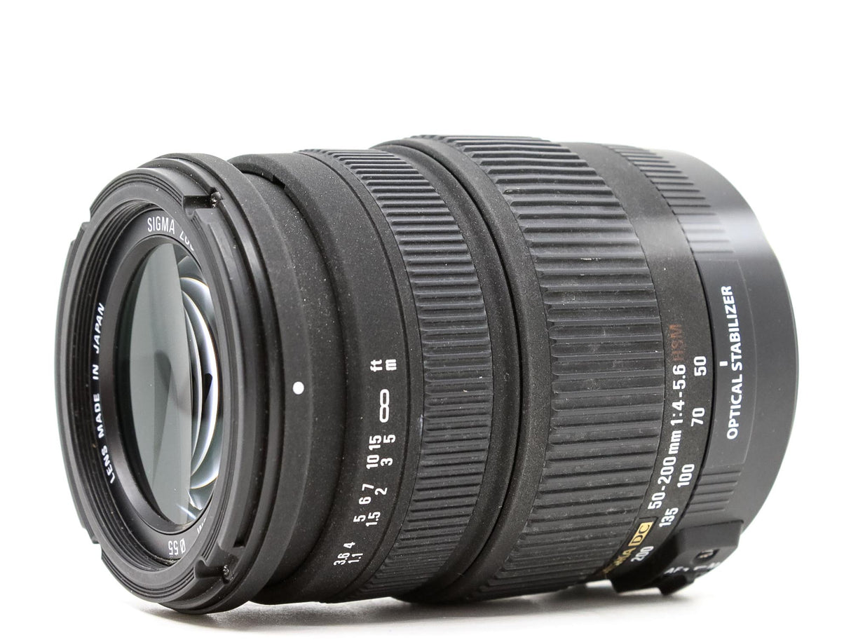 Sigma 50-200mm f/4-5.6 DC OS HSM - Canon EF-S Fit