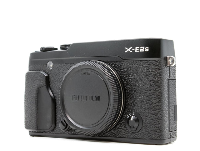 Fujifilm X-E2S - segunda mano - excelente estado - foto principal - SKU 3782132 - Camera Market