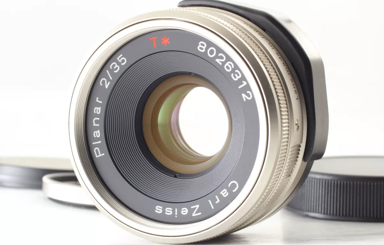 Contax Carl Zeiss T* 35 mm f/2,8 · imagen principal