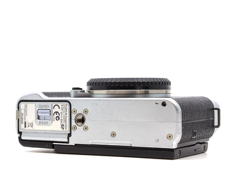 Compre Fujifilm X-M1 | Camera Market