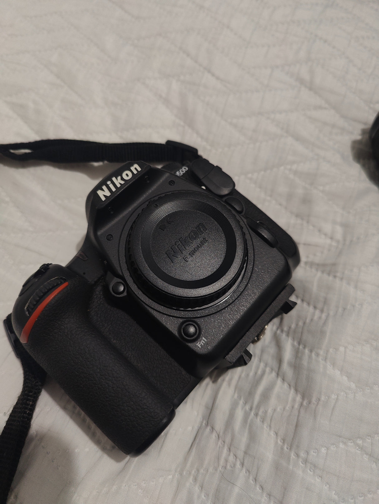 NikonD5000ad9b7ee-37e0-49a4-8e4f-dd5fecb2257c