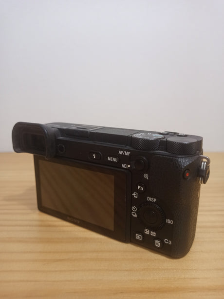 SonySon 6500e1d661d8-bab9-480f-b40c-f2878c1541e0