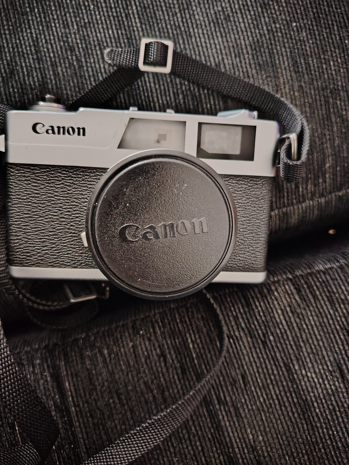 Canon Canonet 28d9c73a2f-7628-420c-ba2d-604362602876