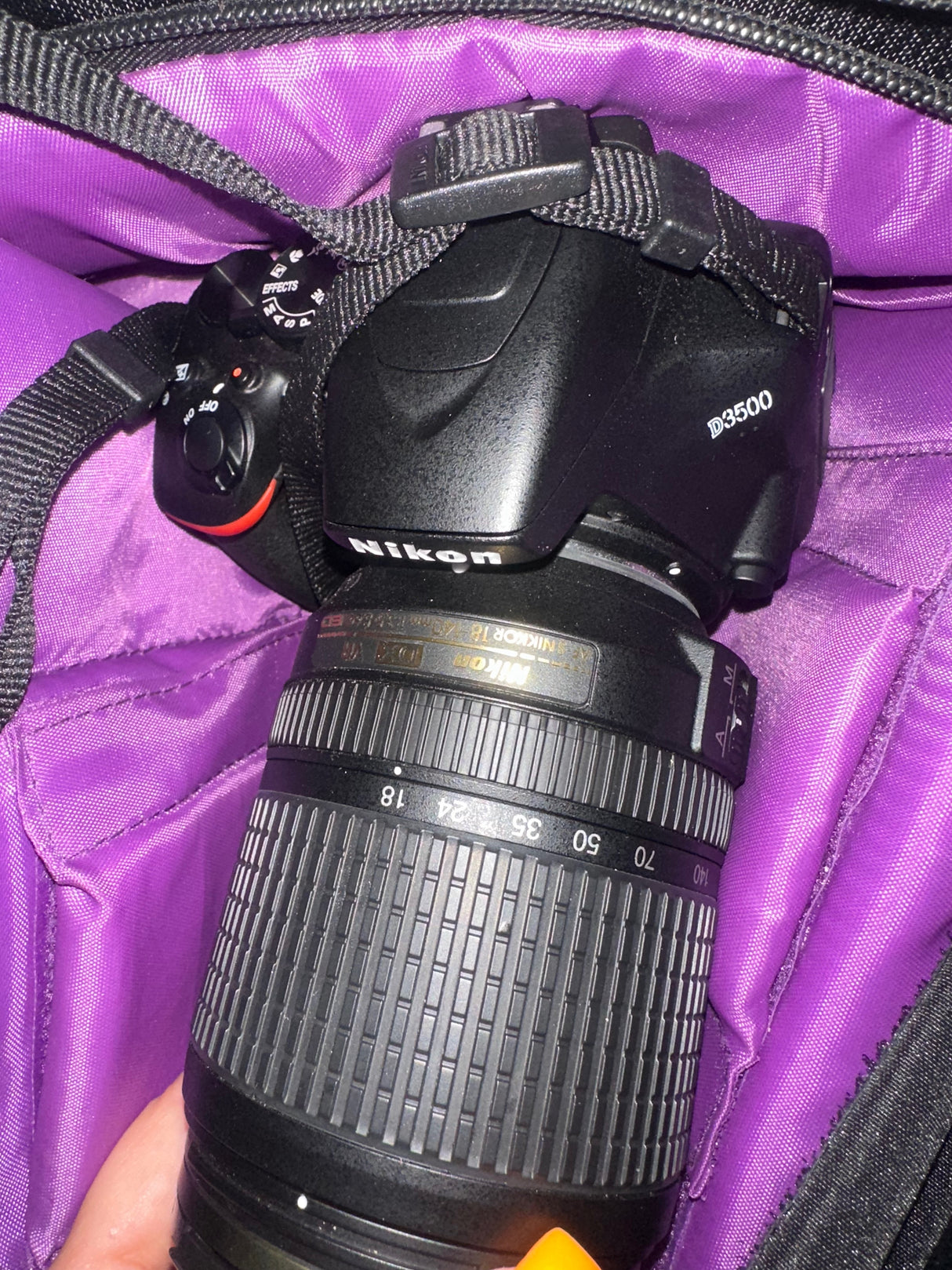 Nikon D3500ca12c63b-0490-4d06-955c-3a022092c99f