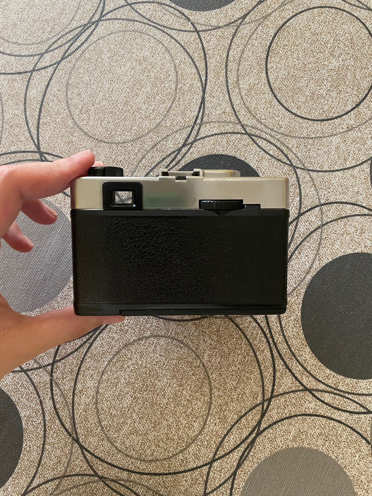 AfgaIsoly 1007e244f87-8e47-4b75-8cbd-968b019369c4