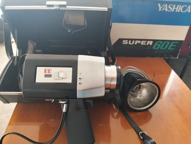 kodakmovie camara model 21ab2c325-f416-4dda-87f3-a0a992329e90