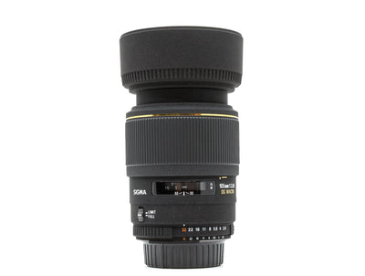 Sigma 105mm f/2.8 EX DG Macro - Montagem Nikon