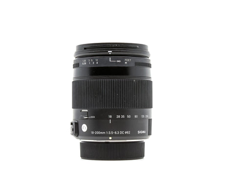 Sigma 18-200mm f/3.5-6.3 DC Macro OS HSM Contemporary - Montagem Nikon