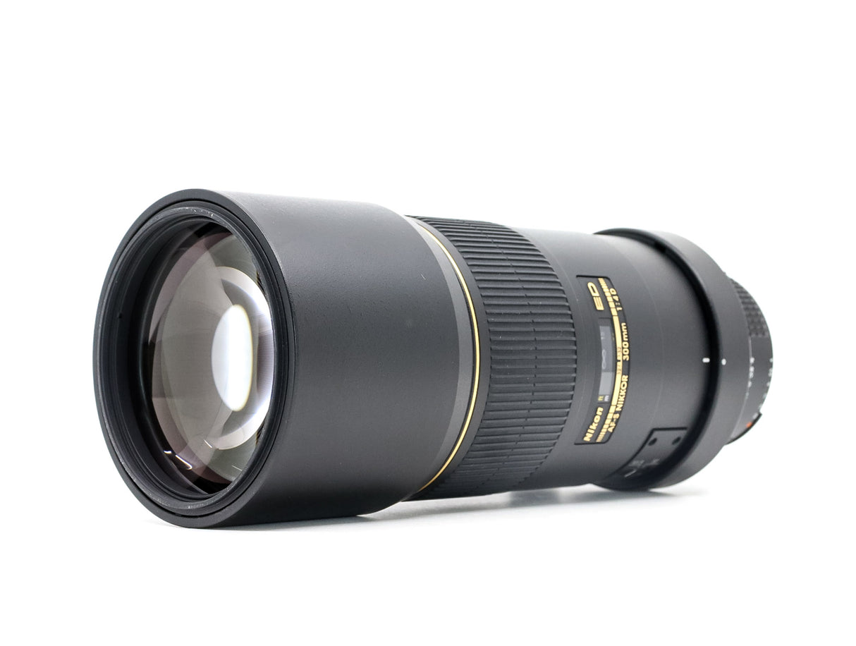 Nikon AF-S Nikkor 300mm f/4 D IF-ED