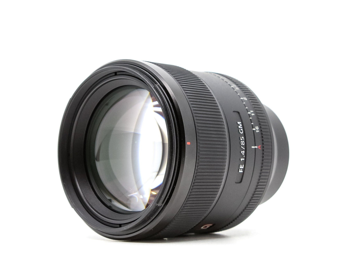 Sony FE 85mm f/1.4 GM - segunda mano - excelente estado - detalle 2 de 3 - SKU 3774444 - Camera Market