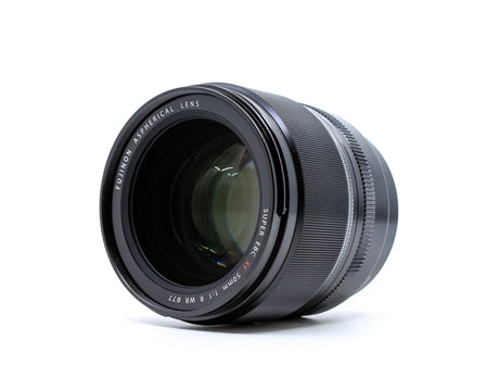 Compre Fujifilm XF 50mm f/1.0 R WR | Camera Market