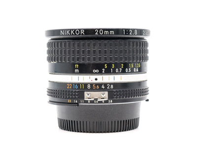 Compre Nikon Ai-S Nikkor 20mm f/2.8 | Camera Market
