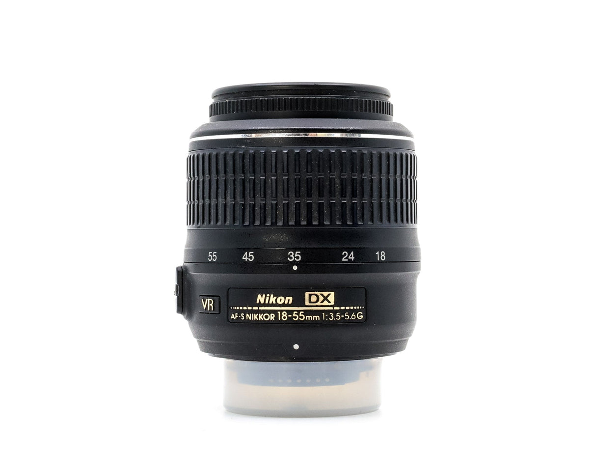 Nikon AF-P DX Nikkor 18-55mm f/3.5-5.6G - segunda mano - excelente estado - foto principal - SKU 3648917 - Camera Market