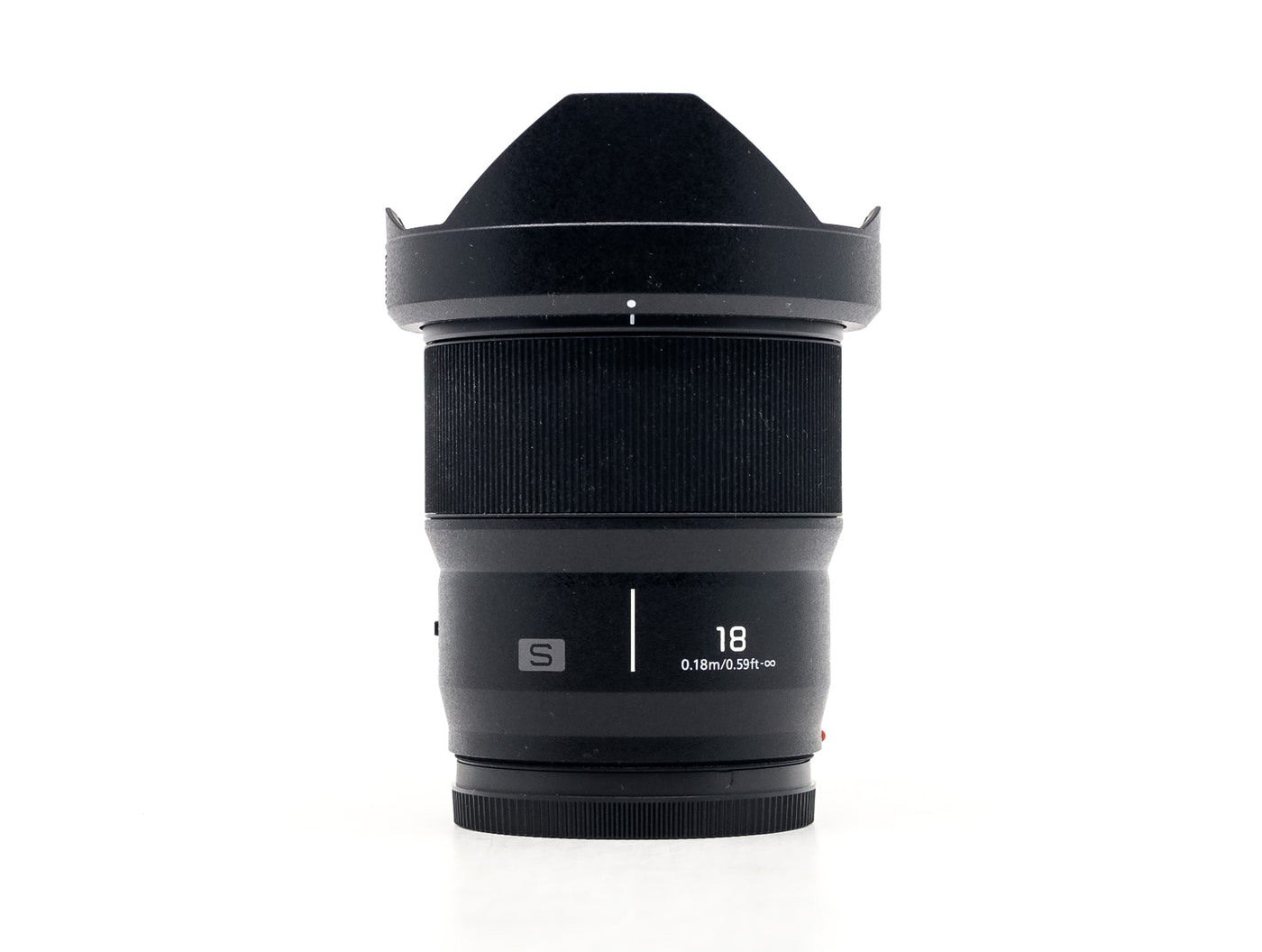 Panasonic Lumix S 18mm f/1.8 · imagem principal