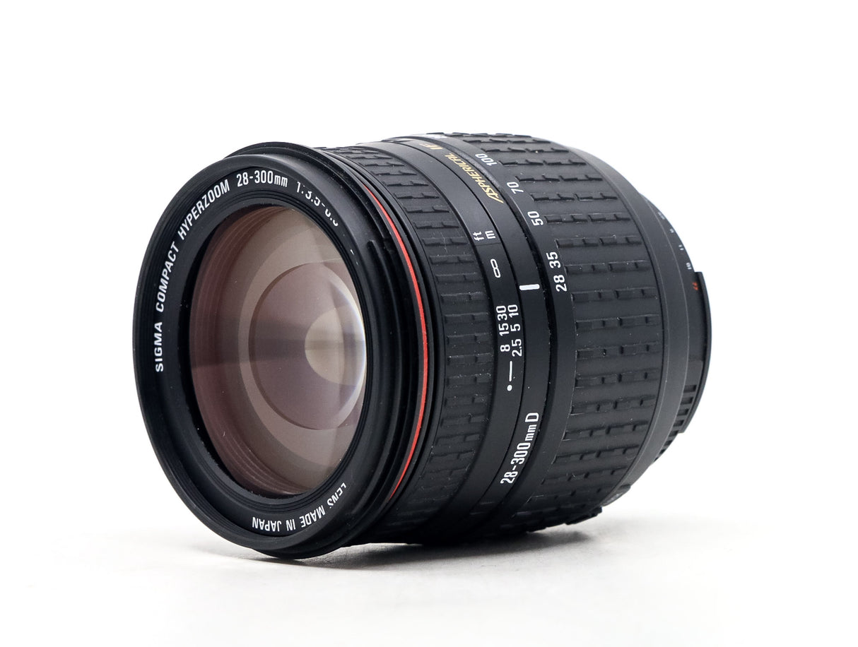 Sigma 28-300mm f/3.5-6.3D Aspherical IF - Nikon Fit