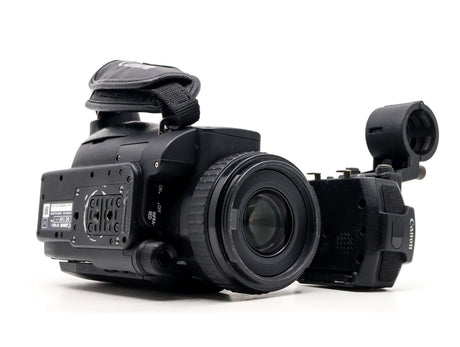 Câmera Canon XF100 | Camera Market