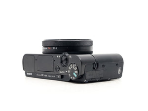 Sony Cyber-shot RX100 Mark V - segunda mano - excelente estado - detalle 3 de 5 - SKU 3787639 - Camera Market