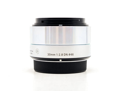 Sigma 30mm f/2.8 DN ART - Compatível com Micro Four Thirds