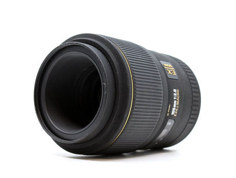 Sigma 105mm f/2.8 EX DG Macro - Montagem Canon EF