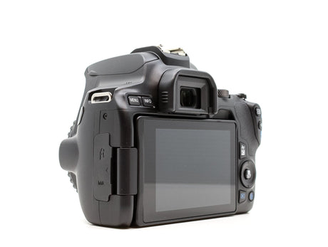 Canon EOS 250D - segunda mano - excelente estado - detalle 3 de 4 - SKU 3712434 - Camera Market