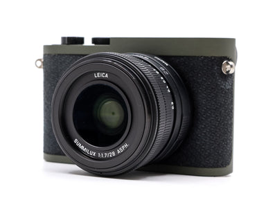 **Leica Q2 Reporter Edition**
