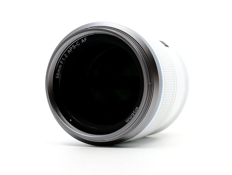 Sirui Sniper 56mm f/1.2 - Sony E Fit - segunda mano - excelente estado - detalle 2 de 3 - SKU 3790441 - Camera Market
