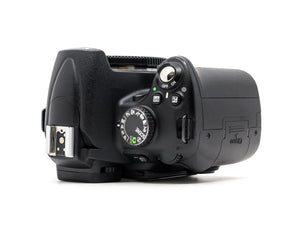 Nikon D5000 - segunda mano - excelente estado - detalle 4 de 4 - SKU 3703635 - Camera Market