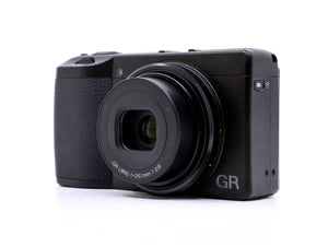 Ricoh GR IIIx - segunda mano - excelente estado - foto principal - SKU 3778918 - Camera Market