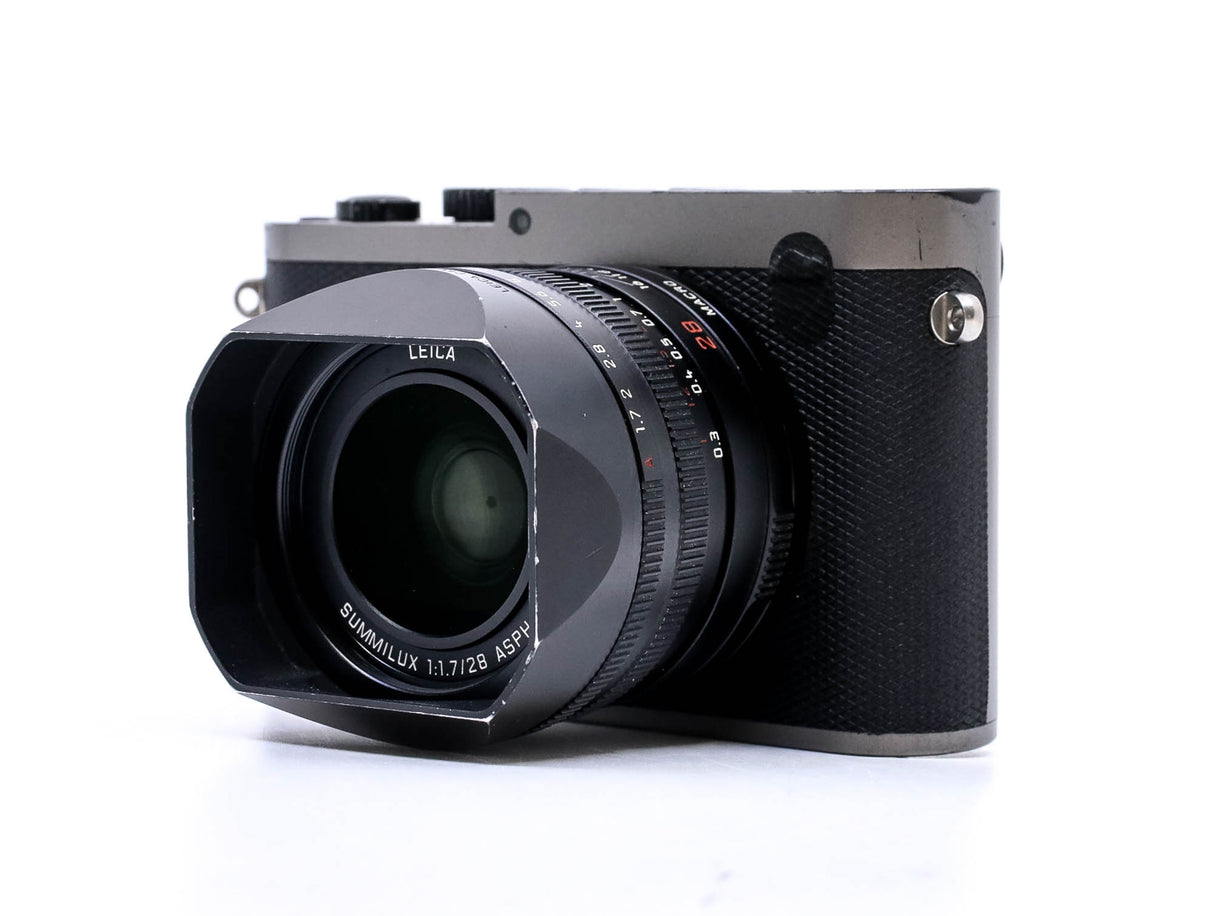 Leica Q (Typ 116) Titanium Grey Edition