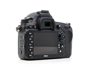 Nikon D610 - segunda mano - excelente estado - detalle 4 de 4 - SKU 3790365 - Camera Market