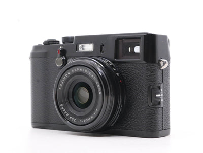 Fujifilm X100 (Edição limitada preta)