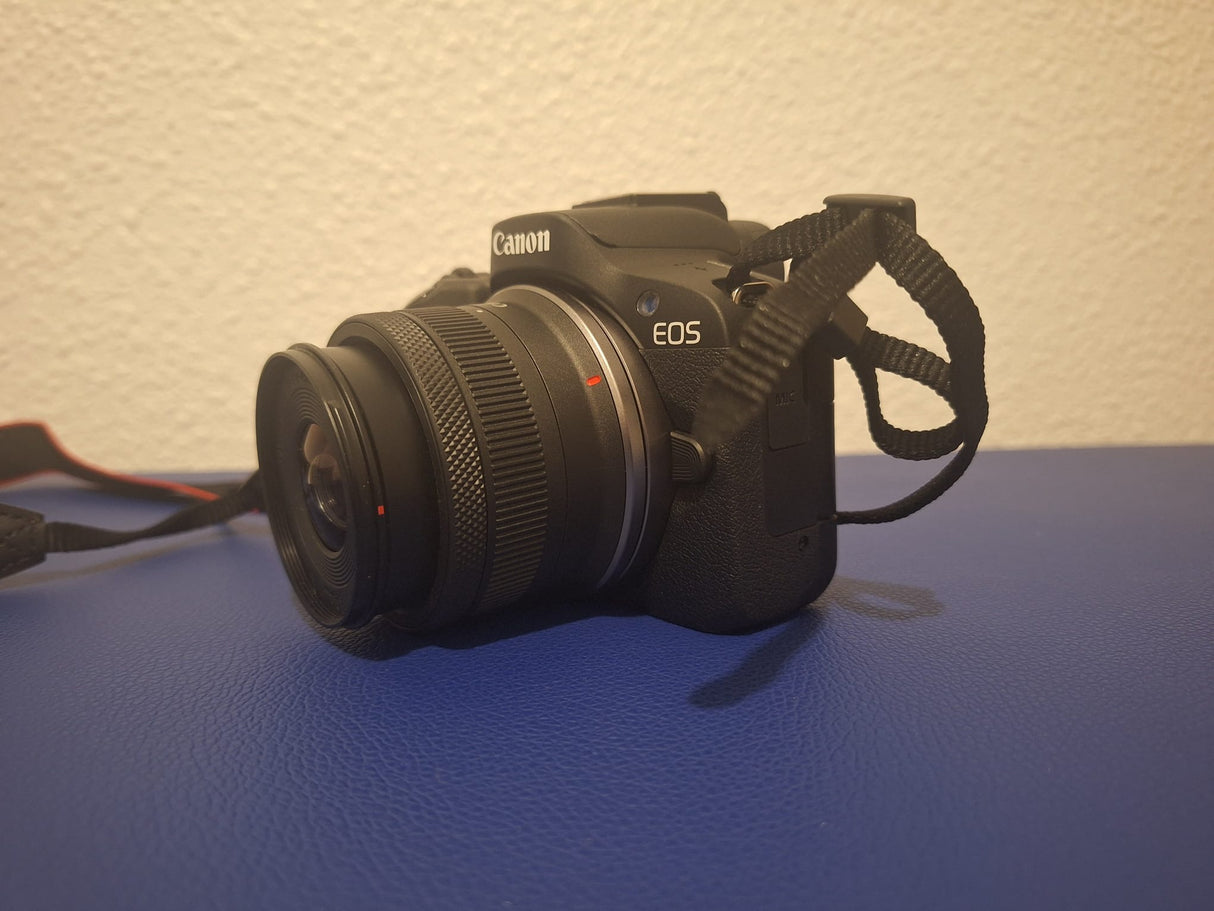 CanonEOS R50 RF-S 18-45mm F4.5-6.3 IS STM KIT83bfd313-8eb3-4927-bf9e-4b56963e3958