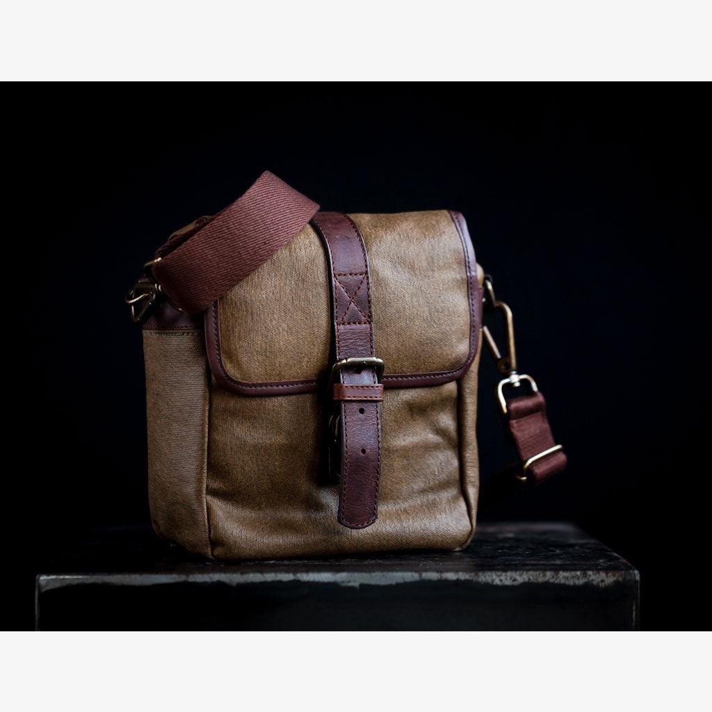 Berlin Olive Green Waxed Canvas Camera Bag