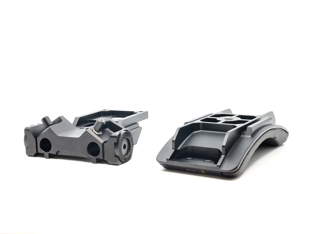 Blackmagic Design URSA Shoulder Mount Kit · imagem principal