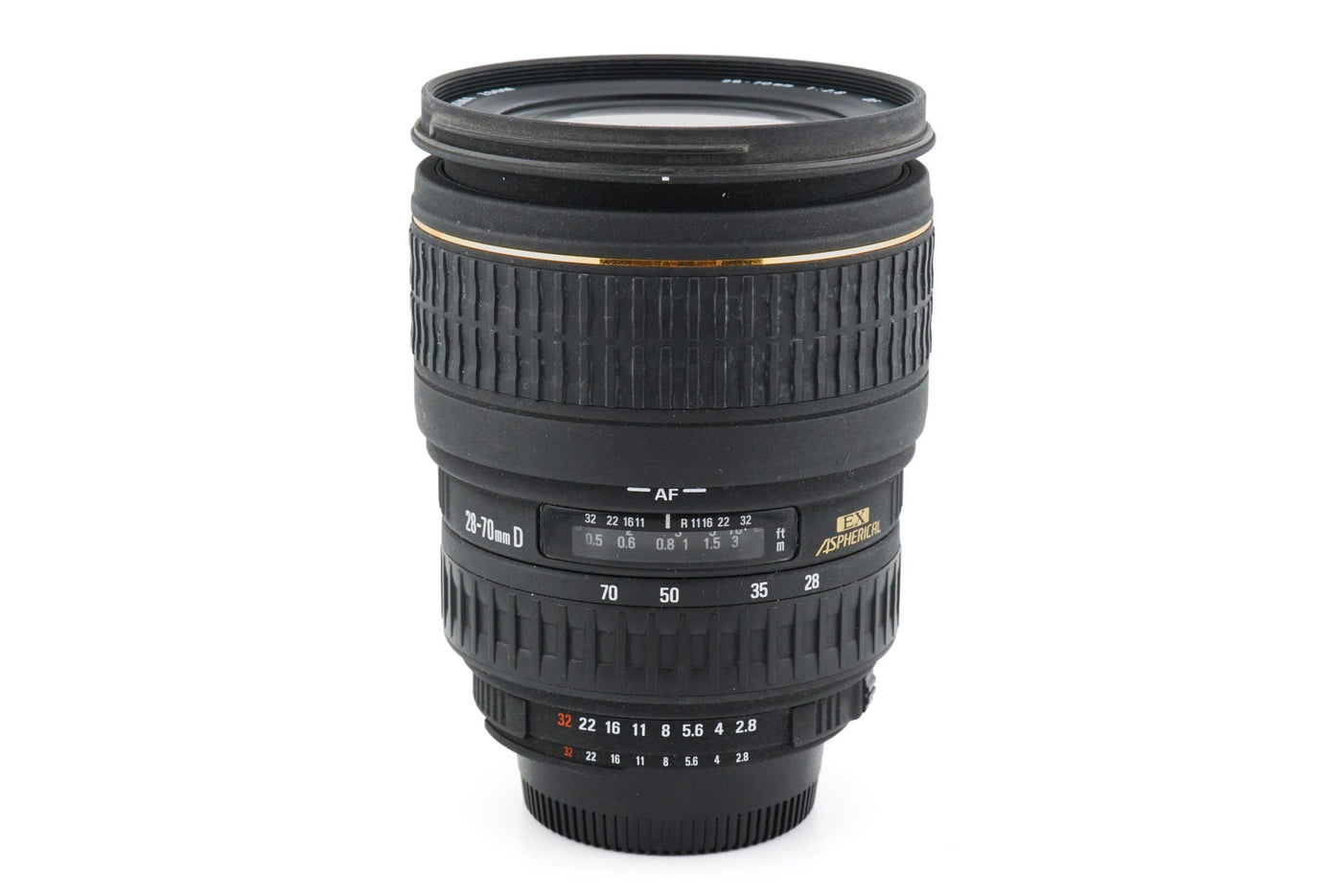 Sigma 28-70mm f2.8 D EX Aspherical DF (Nikon F) · imagem principal