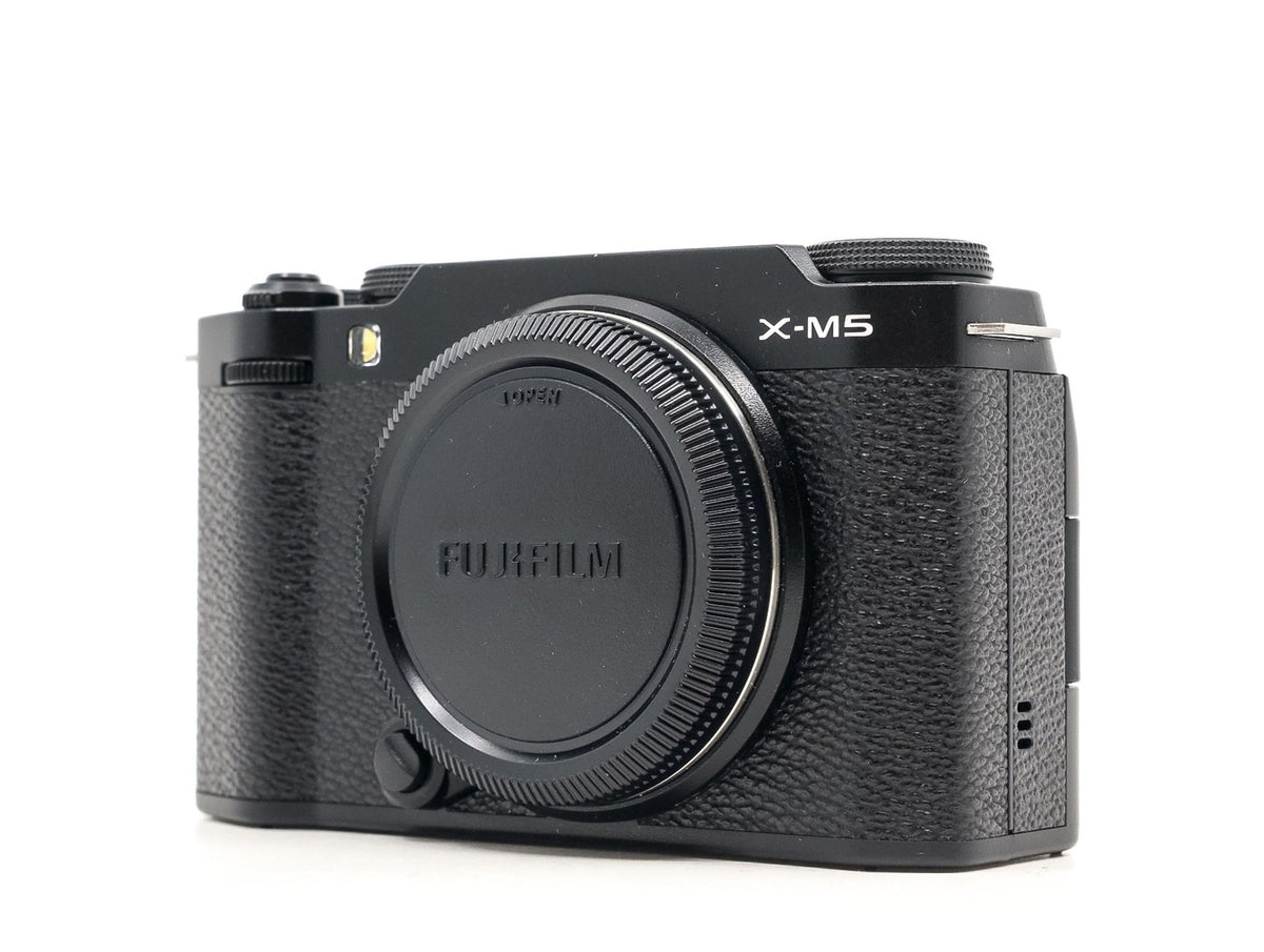 Fujifilm X-M5 · imagem principal