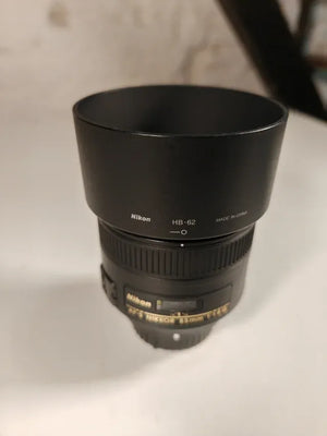 NikonNikkor 85mm f1.8G541857f3-8881-48c0-ae7e-7d8d4a63e486