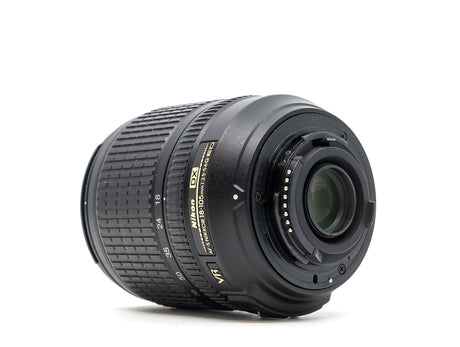 Nikon AF-S DX Nikkor 18-105mm f/3.5-5.6G ED VR - segunda mano - excelente estado - detalle 2 de 6 - SKU 3719478 - Camera Mark