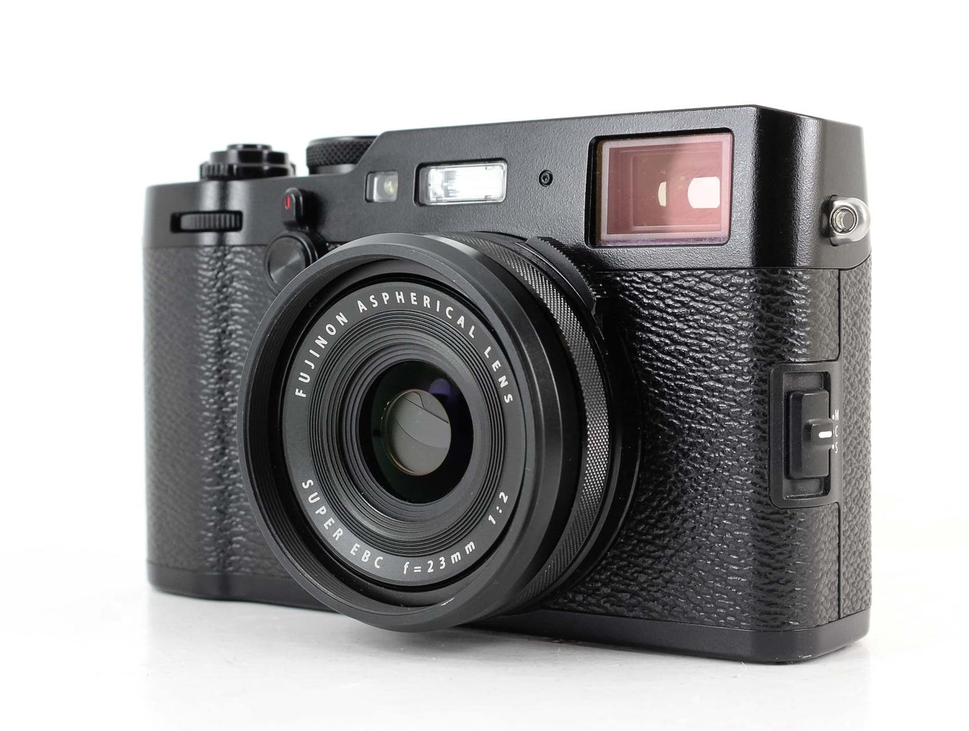 Fujifilm X100F · main image
