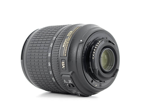Nikon AF-S DX Nikkor 18-105mm f/3.5-5.6G ED VR - segunda mano - excelente estado - detalle 2 de 6 - SKU 3704668 - Camera Mark