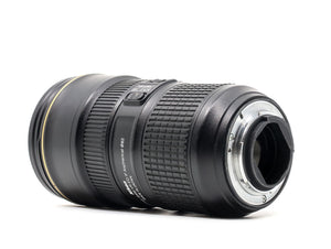 Nikon AF-S Nikkor 24-70mm f/2.8E ED VR - segunda mano - excelente estado - detalle 3 de 4 - SKU 3714665 - Camera Market