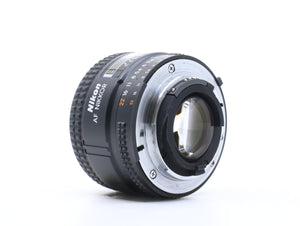 Nikon AF Nikkor 35mm f/2D - segunda mano - excelente estado - detalle 3 de 4 - SKU 3714754 - Camera Market