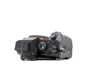 Sony Alpha A7 II - segunda mano - excelente estado - detalle 3 de 5 - SKU 3717904 - Camera Market