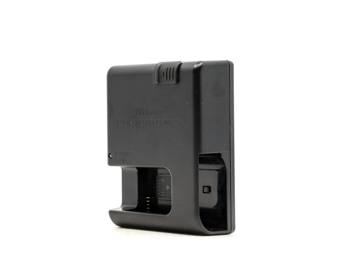 Nikon MH-26A Battery Charger · imagem principal