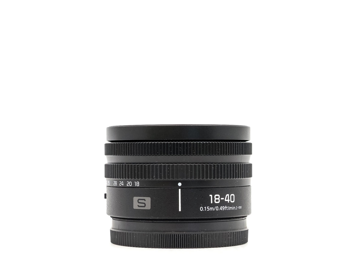 Panasonic Lumix S 18-40mm f/4.5-6.3 · imagem principal