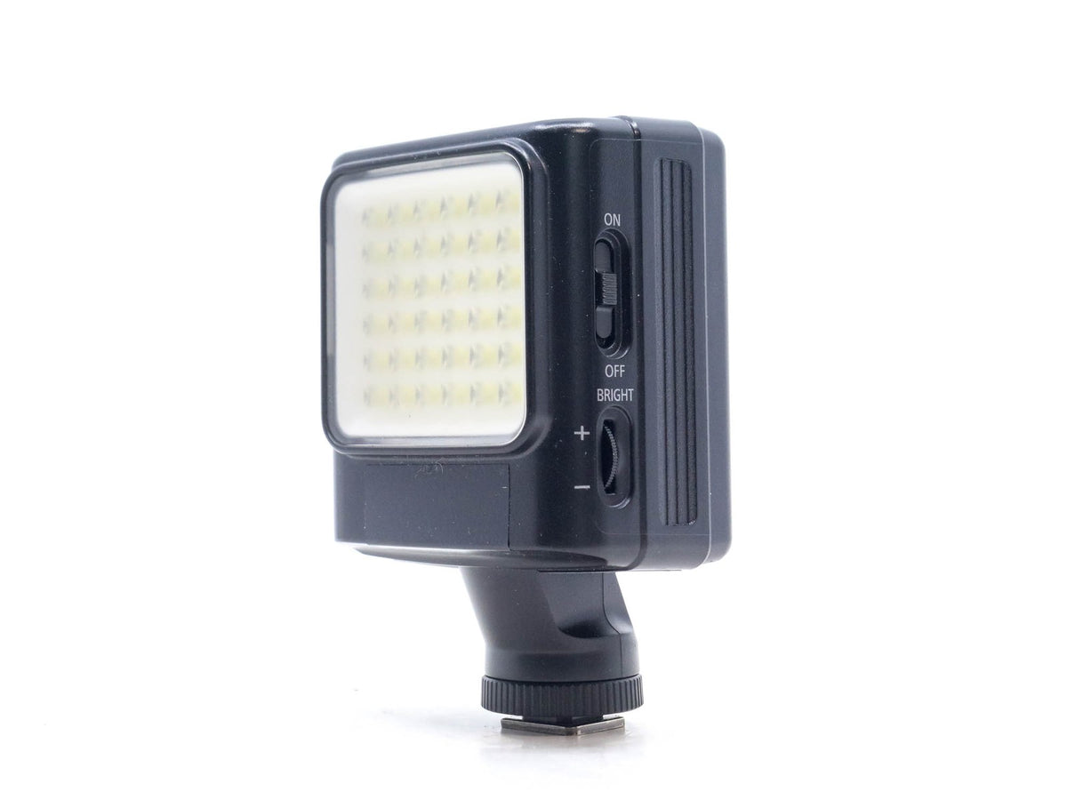 Panasonic VW-LED1 LED Video Light · imagem principal