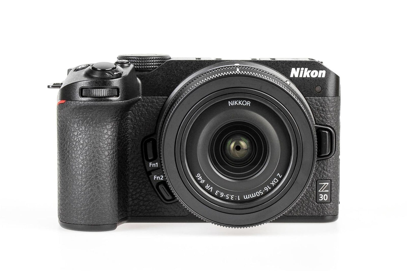 Nikon Z30 com NIKKOR Z DX 16-50/3,5-6,3 VR · imagem principal